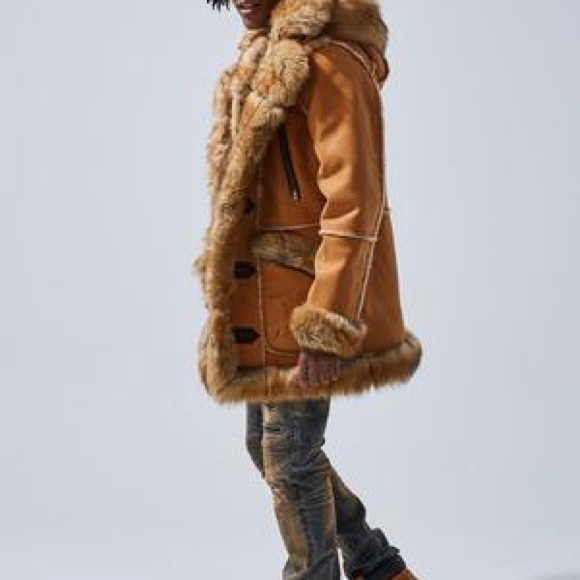 Black Label Coat - Picture 3 of 4